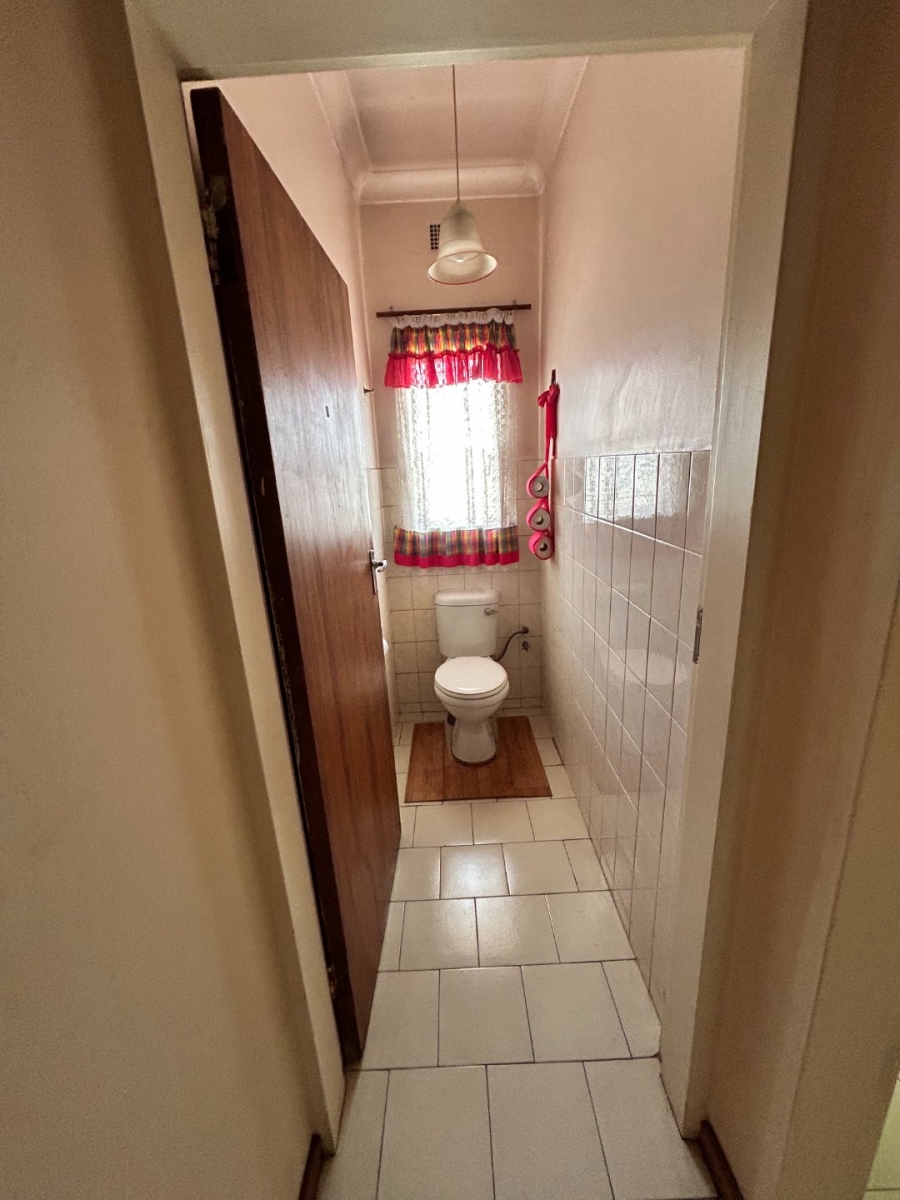 4 Bedroom Property for Sale in Hospitaalheuwel Free State
